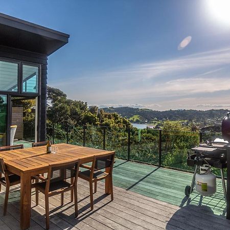 Taonga With Sea Views By Waiheke Unlimited Villa Oneroa Buitenkant foto