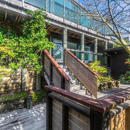 Taonga With Sea Views By Waiheke Unlimited Villa Oneroa Buitenkant foto