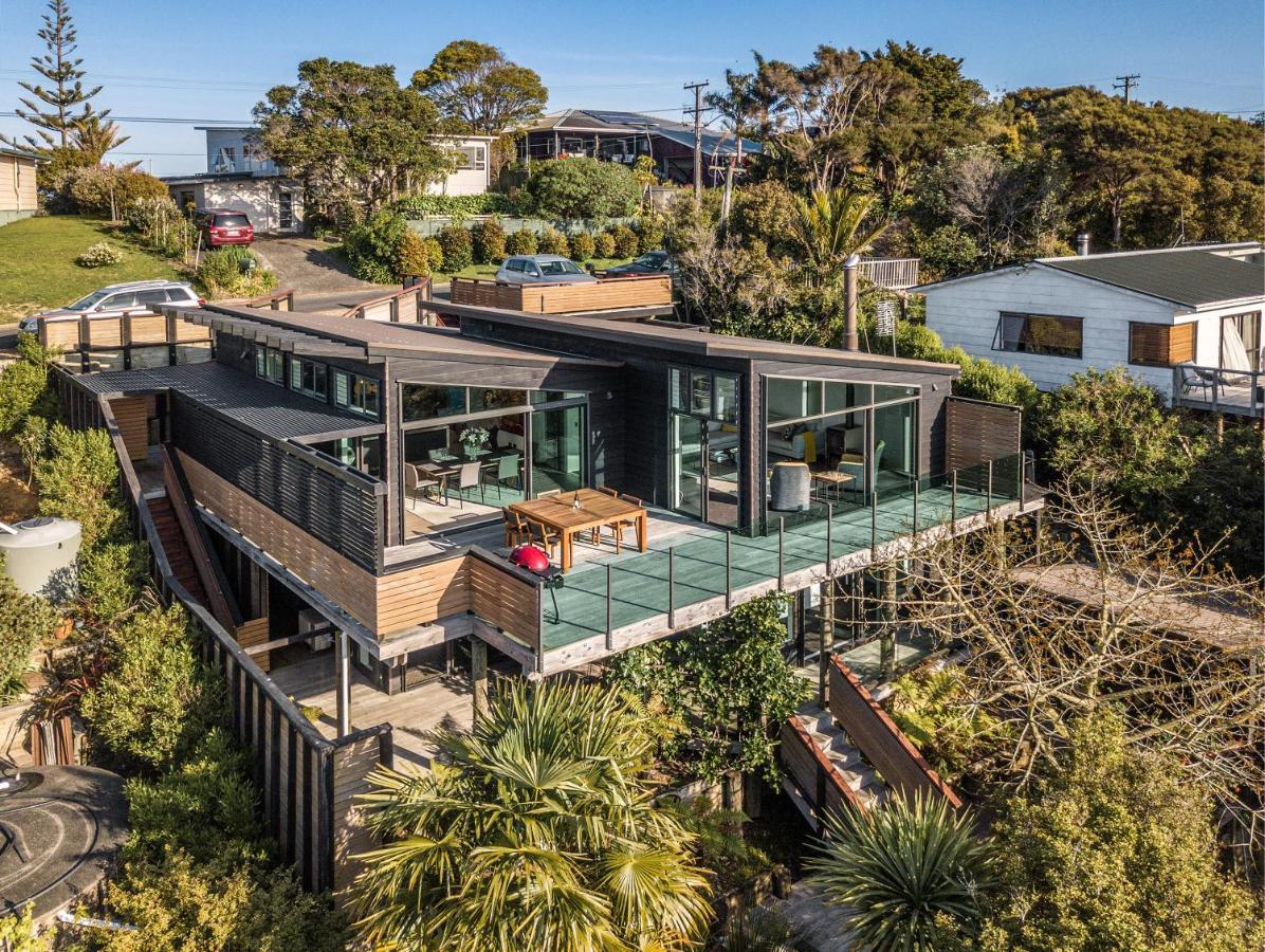 Taonga With Sea Views By Waiheke Unlimited Villa Oneroa Buitenkant foto