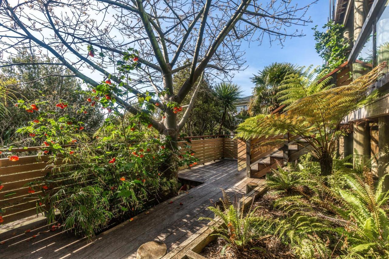 Taonga With Sea Views By Waiheke Unlimited Villa Oneroa Buitenkant foto