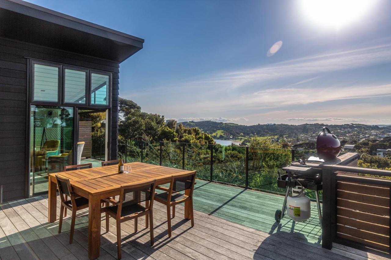 Taonga With Sea Views By Waiheke Unlimited Villa Oneroa Buitenkant foto