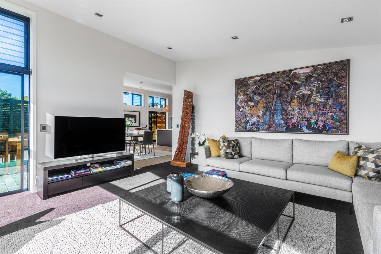 Taonga With Sea Views By Waiheke Unlimited Villa Oneroa Buitenkant foto