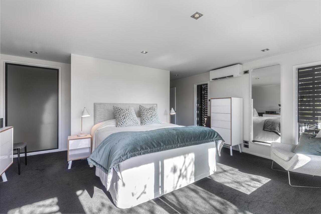 Taonga With Sea Views By Waiheke Unlimited Villa Oneroa Buitenkant foto